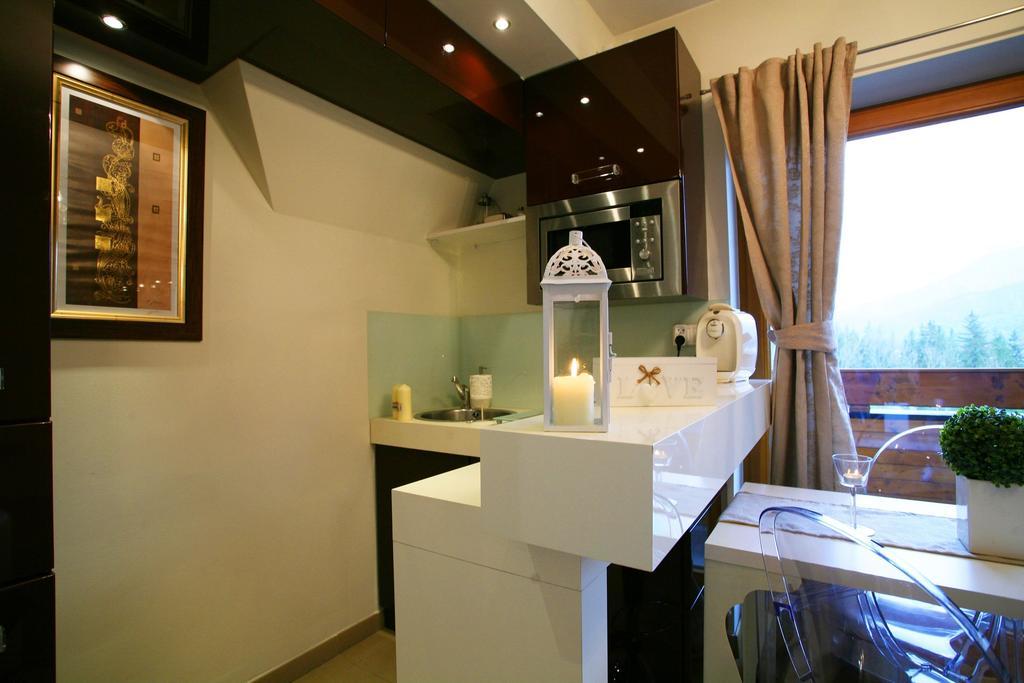 Apartament Glamour II Кошелско Стая снимка